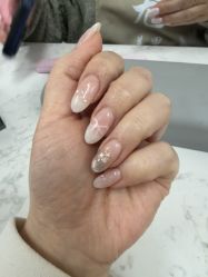 -尤米一站式美甲美睫