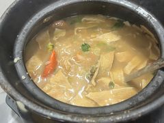 -官塘陈记鱼生·潮汕砂锅粥·牛肉火锅(潮枫路总店)