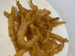 酥炸大银鱼-万龙洲海鲜(大兴绿地缤纷城店)