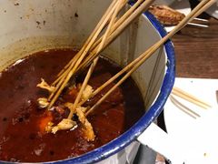 -喝丢一只鞋辣炒海鲜小烧烤(三八广场店)