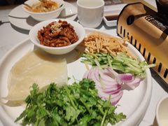 -关东小磨东北菜(漕河泾印象城店)