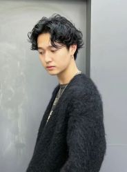 -YH HAIR SALON