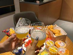 -皇宫大酒店