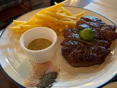 -羽深肉铺 Steak & Wine