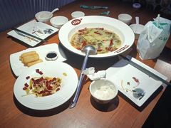 -鱼亨小鲜酸菜鱼(大信店)
