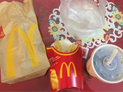 -麦当劳(中山公园龙之梦店)