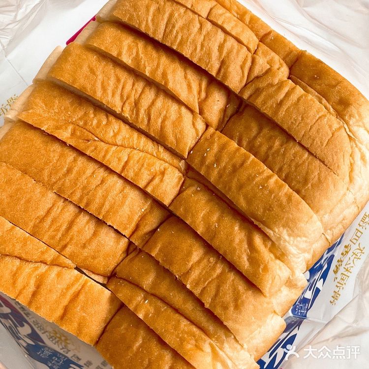 作为一个“阅面包无数”星人真的觉得这款便宜又好吃