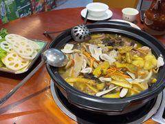 -菌之家·专业纯野生菌火锅·特色炒菌