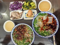 -吾穆勒蓬灰牛肉面·清真(北滨河中路店)