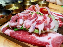 -金顺碳烤肉(番禺傍江地铁站店)
