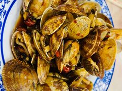 -江城燕子大排档(江汉路步行街店)