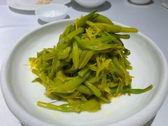 炝拌黄花菜-凤临阁