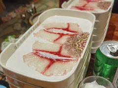 丽江斑鱼片-老牌坊云南鱼豆花火锅(爱建店)