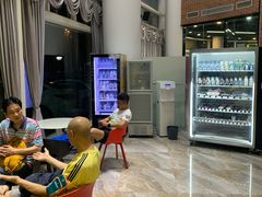 -一兆韦德健身(慧芝湖店)