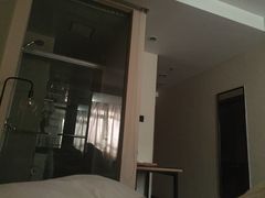 -爱电竞酒店(苏州石路地铁站山塘街店)