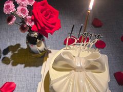 -弦月窗LUNETTE BY AMANDA(复兴路店)