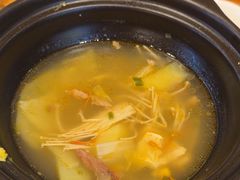 -乡土特色.冷锅鱼.牦牛肉汤锅