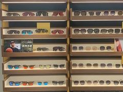 -LensCrafters亮视点(上海万象城店)