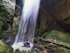 -龙水峡地缝景区