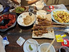 -老街烧烤大排档·地道湖北菜·龙虾馆(汉口火车站店)