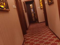 华丽的走廊-智慧盲人按摩艾灸-颈肩腰膝疼痛调理(浦东店)