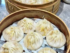 -莱莱小笼·乔艾