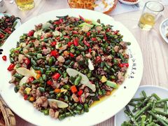 特色尖椒兔-江湖黑大兔(杨家坪店)