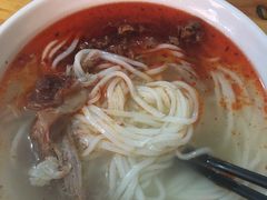 -巍山火巴肉饵丝(大理古城店)