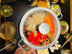 -晓宇重庆火锅(西安荟聚店)