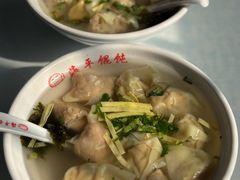 虾仁+蛋黄+皮蛋-海平馄饨(逍遥二路店)