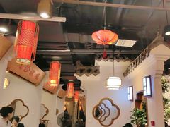 -万重锦·人文川菜馆(骡马市店)