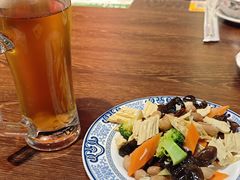 -老北京胡同味道二荤铺(酒仙桥店)