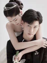 点击看大图 -至臻微拉婚纱摄影