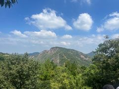 -灵岩山风景区