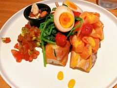 烟熏三文鱼-翠贝卡&Mama Kelly Brunch Coffee(河西店)