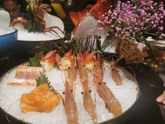 -半岛翡丽海鲜自助餐厅(观风亭店)