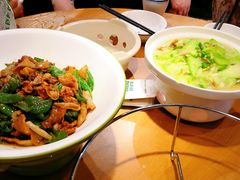 -费大厨辣椒炒肉(万家丽一店)