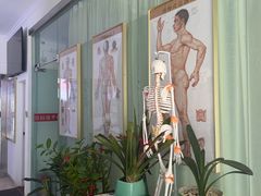 -张钰强中医正骨推拿连锁(宝安中心店)