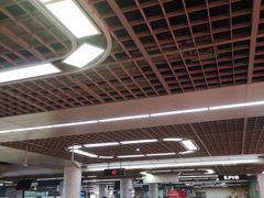 -公园前(地铁站)