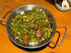 干锅脆莴笋-莲餐厅·湖北菜·潜江小龙虾店(愚园路店)