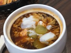乌鱼蛋海参籽汤-将相和·海鲜蒸饺大连菜