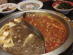 -沸炉重庆老火锅(军事博物馆店)