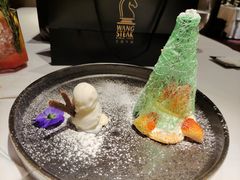 草莓拿破仑圣诞树-王品牛排(杭州大厦店)