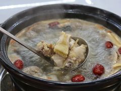 清远鸡-濠轩阁特色生蚝火锅(水湾路店)
