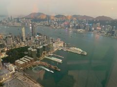-OZONE 顶楼酒吧(香港丽思卡尔顿酒店)