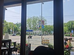 -8PINTS八品脱·日料·烧鸟·精酿小酒馆(莘庄店)