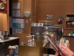 -星巴克(上海长宁来福士1F店)