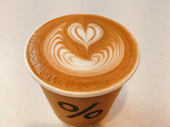 综合豆拿铁-% Arabica阿拉比卡咖啡(武康路店)