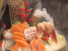 -蟹犇前•帝王蟹雪蟹(陆家嘴店)