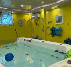 -鱼乐贝贝婴幼儿亲子水育(幸福街店)